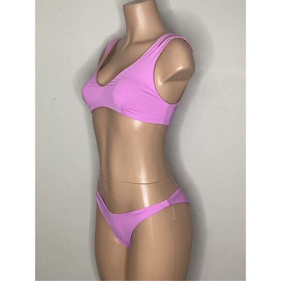 New. L*SPACE lilac teeny bikini. L-top/M-bottom. Retails $176 - Picture 6 of 9